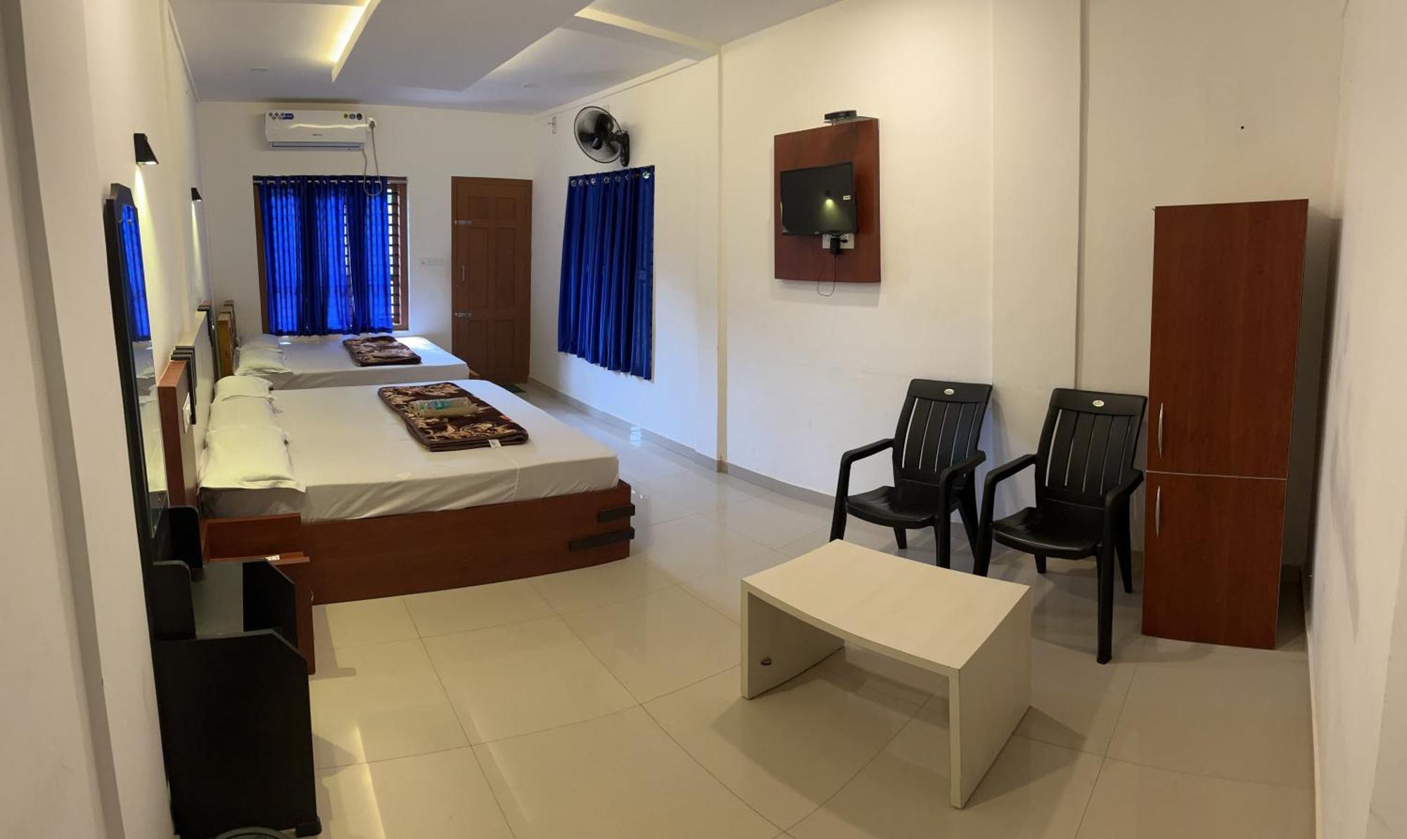 Dakshinakasi Guest House Thirunelly Ngoại thất bức ảnh